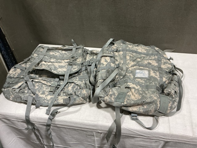 (73) Large Field Rucksacks