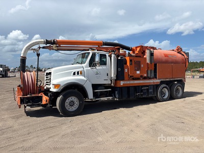 2006 Sterling LT9500 6x4 Vacuum Excavator Truck