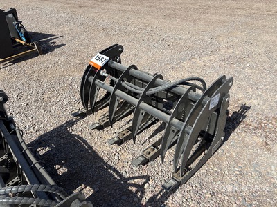 2026 GIYI GY-MCLG60 43 in Log Mini Skid Steer Grapple