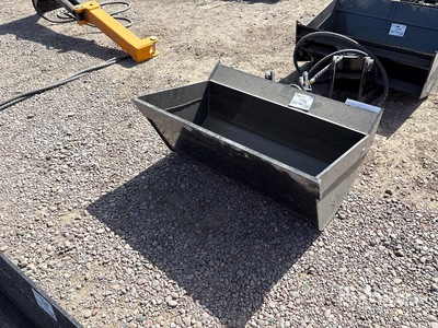 2026 GIYI GY-D5T 35 in Hydraulic Tilting Excavator Bucket