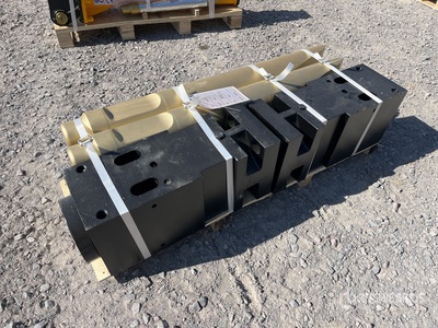 2026 SDCH SDCH1400FC Lote de Cinceles y Cuerpo Principal para Martillo Hidraulico (Sin Usar) / Front Head and Chisel Accessoire divers pour excavatrice (Unused)