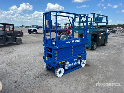 2007 UpRight MX-19 Electric Scissor Lift