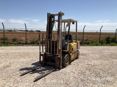 1997 Yale GDP25RF 2500 kg Chariot Élévateur
