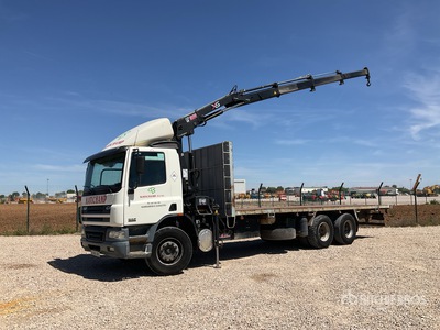 2002 Hiab 144B-3CL Articulated Boom on 2002 DAF CF75.310 6x2 Camion plataforma con grua