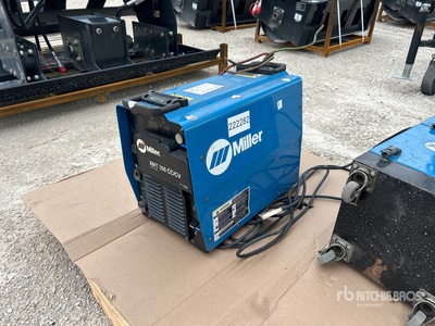 2008 Miller XMT350 60 A Multi-Process Electric Welder
