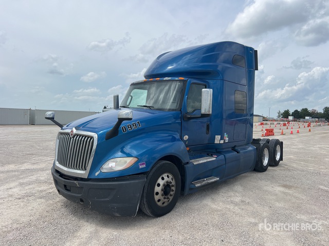2019 International LT625 6x4 T/A Sleeper Truck Tractor