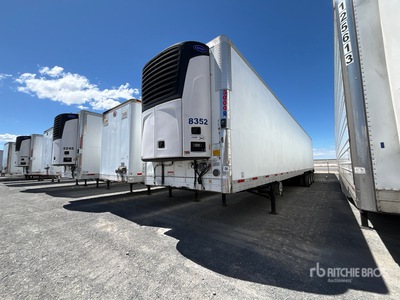 2017 Utility VS3RA 53 ft x 102 in Sliding Tri/A を見 Reefer Trailer