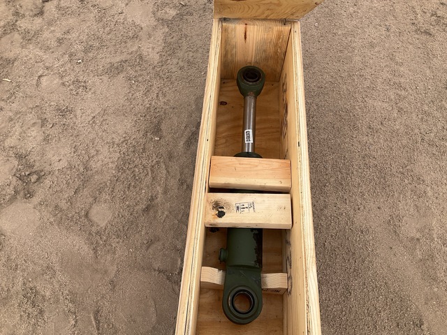 Independant Rough Terrain Center EP-0002721 Hydraulic Accumulator Cylinder
