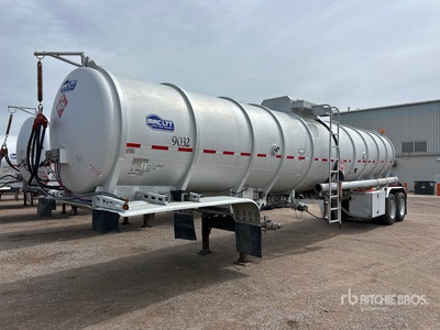2014 MAC LTT 9300 gal T/A Tanker Trailer