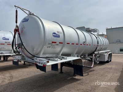 2014 MAC LTT 9300 gal T/A Tanker Trailer