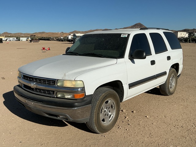 2004 Chevrolet Tahoe LS SUV