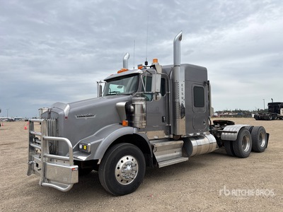 2008 Kenworth T800 6x4 T/A Sleeper Truck Tractor