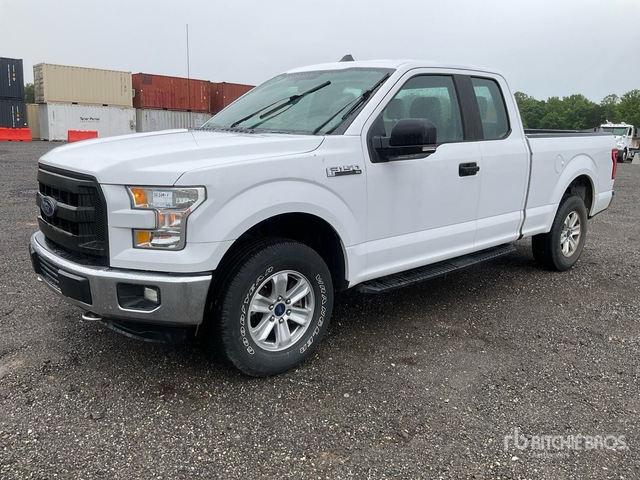 2016 Ford F-150 4x4 Extended Cab Pickup