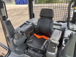 Control Station with Sitze/Armlehnen
