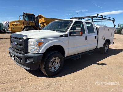2016 Ford F-350 XL 4x4 Crew Cab Camion utilitaire