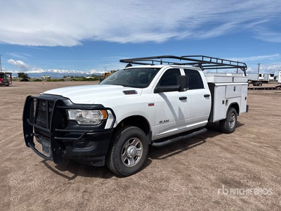 2019 Ram 3500 4x4 Crew Cab شاحنة خدمة