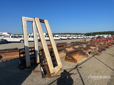 Construction Attachments 48 in Forche per mini pala