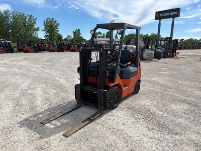2005 Toyota 7FGCU20 3400 lb Cushion Tire Forklift