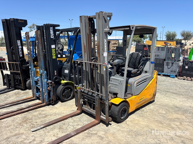 Jungheinrich EFG218 3550 lb Electric Forklift