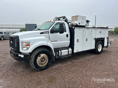 2019 Ford F-750 4x2 Service Truck