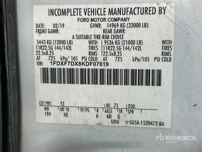 2019 Ford F-750 4x2 Camion de service