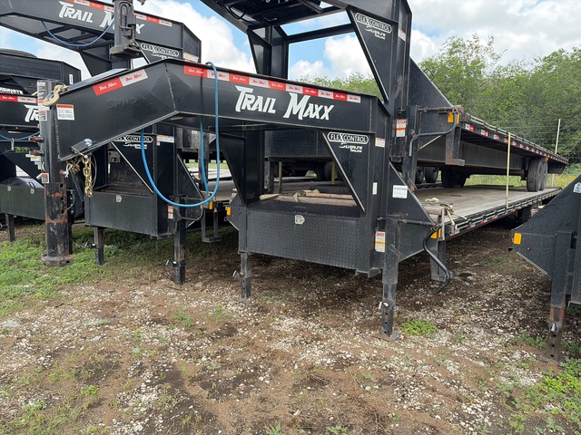 2025 Trailmaxx MAX27-40 40 ft T/A Gooseneck Equipment Trailer