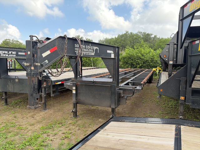 2024 South Coast 40NCH10 40 ft Hydraulic Tilting Gooseneck Container Trailer