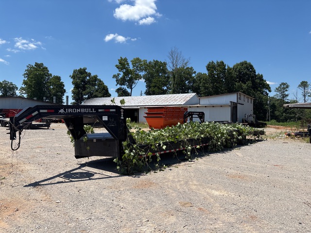 2023 Norstar 44 ft Tri/A Gooseneck Equipment Trailer
