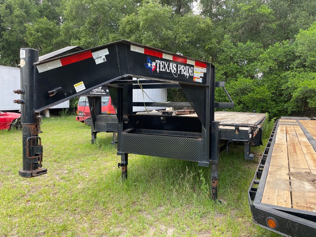2024 Texas Pride PT830518KGN 35 ft T/A Gooseneck Flatbed Trailer