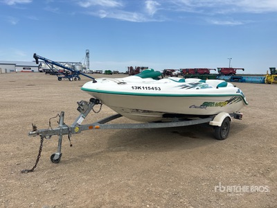 2000 Sea-Doo Challenger 15 ft ジェットボート