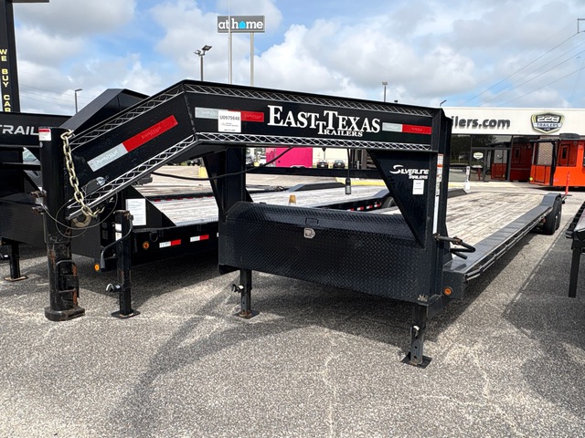 2025 East Texas  40 ft T/A Gooseneck Equipment Trailer