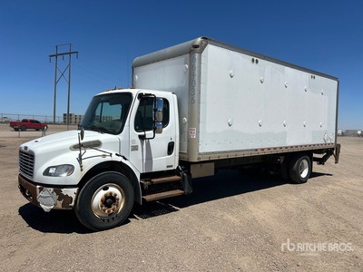 2012 Freightliner 4x2 شاحنة فان