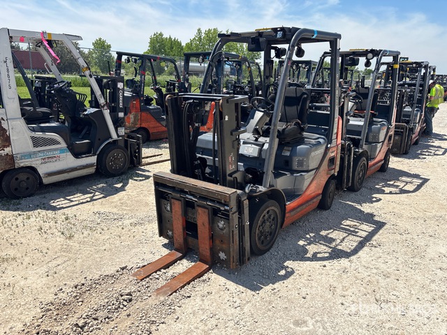 2015 Toyota 8FGCU20 4000 lb Cushion Tire Forklift (Inoperable)