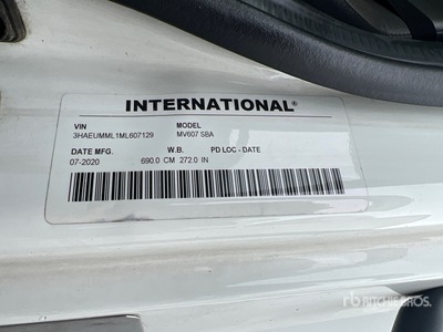 2021 International MV607 4x2 Van Truck