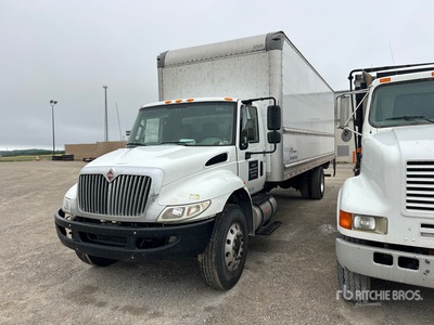 2019 International 4300 4x2 Van Truck