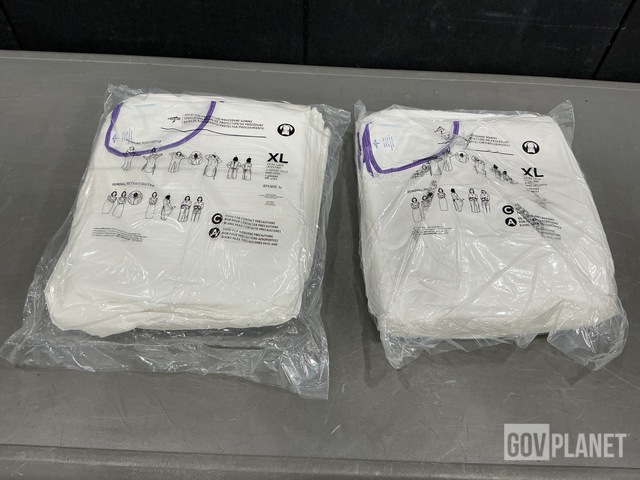 (650) Packages of Medline NONLV350XL Isolation Gowns