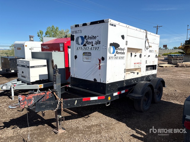 2013 Cummins C100D6R 100 kW Mobile Generator Set