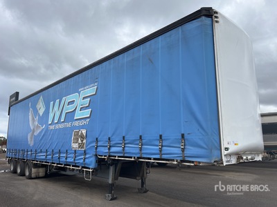 2004 MaxiTrans 13.4 m Tri/A Step Deck Remorque pour rideaux latéraux