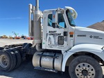 4 Underbody - Truck with