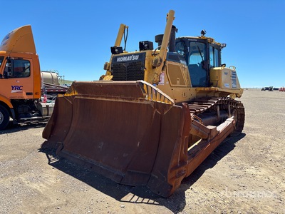 2015 Komatsu D155AX-8 Bouteur sur chenilles (Inoperable)