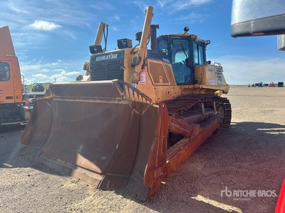2015 Komatsu D155AX-8 Spycharka gąsienicowa (Inoperable)