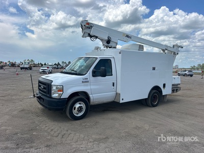 2020 Altec AT200A 30 ft on 2019 Ford E-350 4x2 Camion cesta