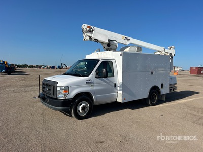 2019 Ford E-350 4x2 Splicer Piattaforma Autocarrata