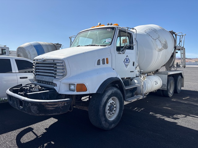 2007 Sterling L9513 6x4 Mixer Truck