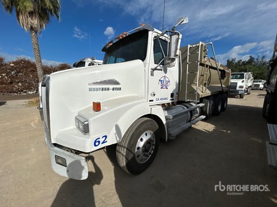 2014 Western Star 4800SB 8x4 Tri/A Dump Truck