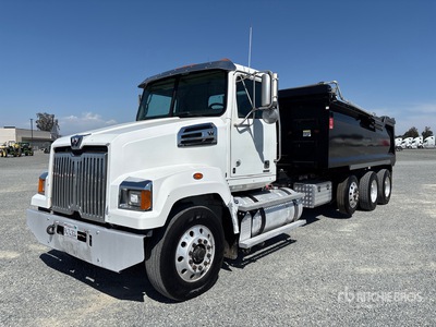 2016 Western Star 4700SF 8x4 Tipper Truck