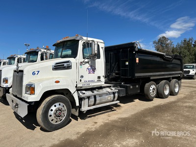 2017 Western Star 4700SF Tri/A Dump Truck
