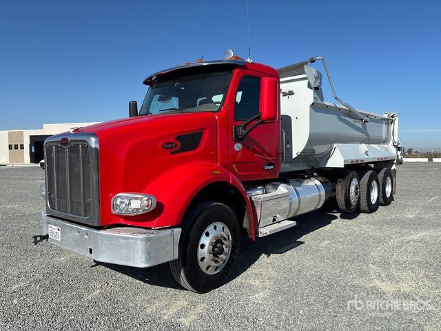 2016 Peterbilt 567 8x4 Tri/A Dump Truck