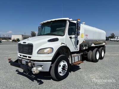 2012 Freightliner M2 106 4000 gal 6x4 Water Truck