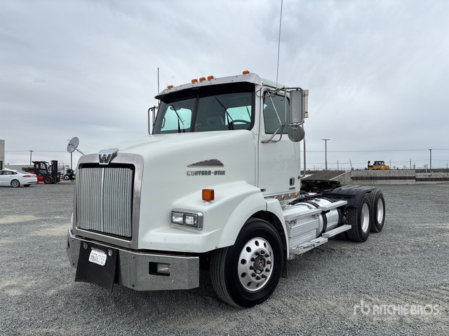 2014 Western Star 4800SB 6x4 T/A Day Cab Truck Tractor